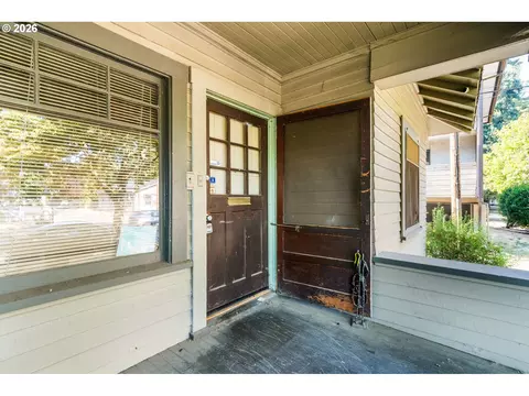 Exterior - 1258 Washington St, Eugene, OR 97401 photo 3 of 5