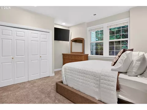 Bedroom - 4306 SE Augusta Loop, Gresham, OR 97080 photo 4 of 5
