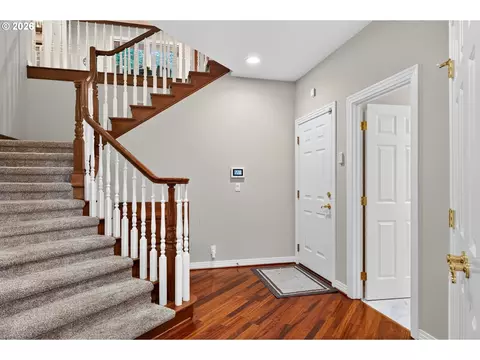 Entry Way - 4306 SE Augusta Loop, Gresham, OR 97080 photo 2 of 2
