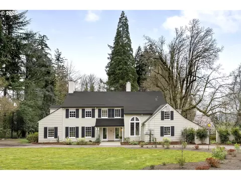 15115 SE Woodland Way, Milwaukie, OR 97267