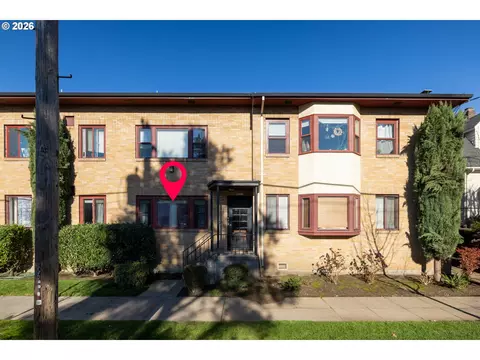 2123 NE Clackamas St #5, Portland, OR 97232
