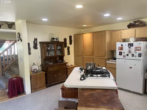 Kitchen - 51474 Sunflower Flat Rd, Heppner, OR 97836 photo 3 of 3