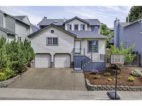 17351 NW Ivybridge St, Portland, OR 97229