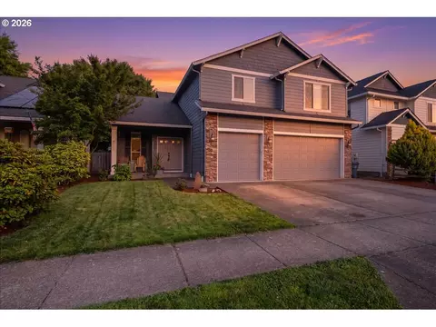 2333 Mountain River Dr, Lebanon, OR 97355