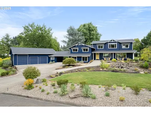 24994 NE Prairie View Dr, Aurora, OR 97002