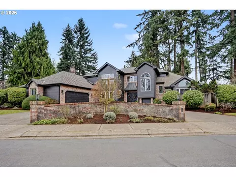 670 Palisades Dr SE, Salem, OR 97302