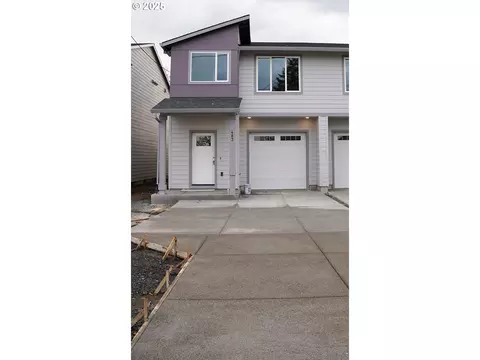 483 N 12th St, Saint Helens, OR 97051