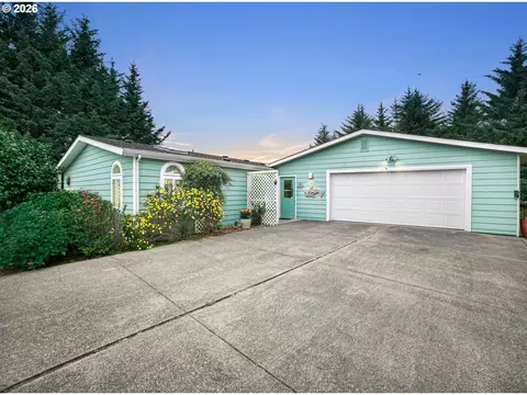 6250 NEvergreen Ln, Newport, OR 97365