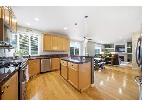 Kitchen - 3644 NW 12th Ave, Camas, WA 98607 photo 2 of 2
