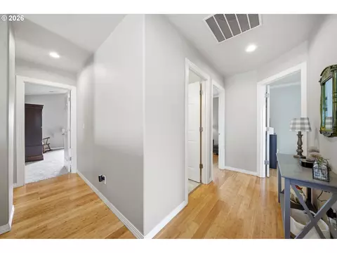 Entry Way - 3644 NW 12th Ave, Camas, WA 98607 photo 4 of 5