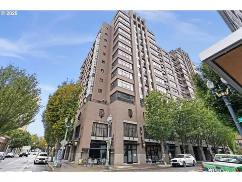 333 NW 9th Ave #1217, Portland, OR 97209