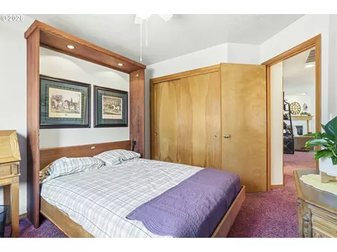 Bedroom - 2278 SE Kane Ave, Gresham, OR 97080 photo 6 of 6