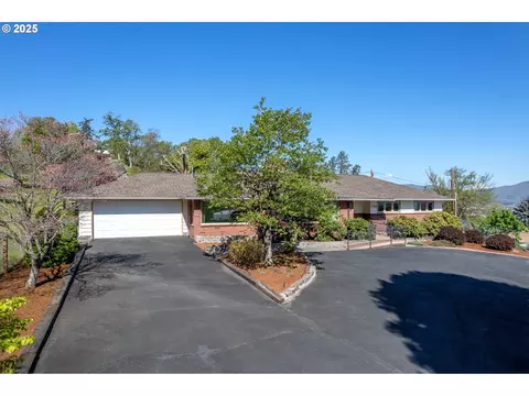 1511 Washington St, The Dalles, OR 97058