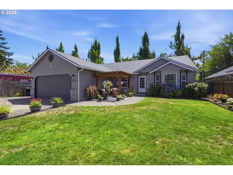 Exterior - 6819 Simeon Dr, Springfield, OR 97478 photo 2 of 10
