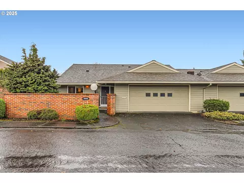 16865 SW Matador Ln, King City, OR 97224