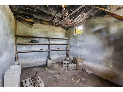 Other - 115 SW Regulator St, Cascade Locks, OR 97014 photo 3 of 4
