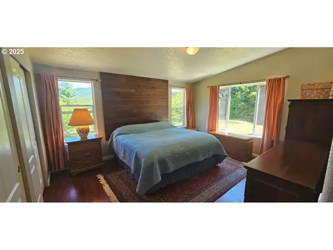 89349 Rustic Ln, Florence, OR 97439 photo 27