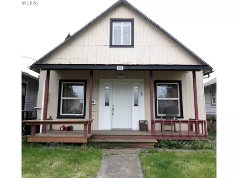 803 S 5th Ave, Kelso, WA 98626