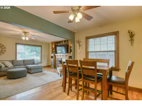 Dining - 908 SE Byers Ave, Pendleton, OR 97801 photo 2 of 2