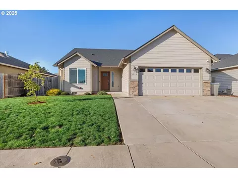 3013 21st Ave, Albany, OR 97322