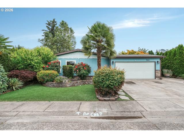 1655 S Elm St #502, Canby, OR 97013