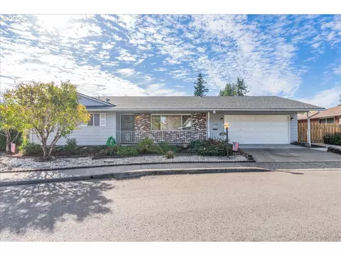 16780 SW Royalty Pkwy, King City, OR 97224
