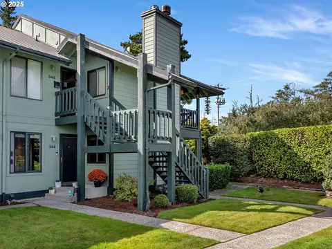 344 NE Skipanon Dr #344, Warrenton, OR 97146