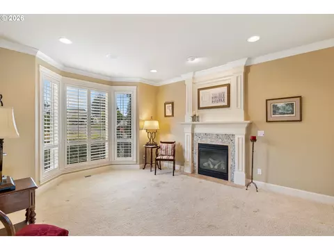 Living - 1735 NW 40th Ave, Camas, WA 98607 photo 1 of 4