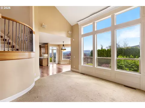 Living - 1735 NW 40th Ave, Camas, WA 98607 photo 4 of 4
