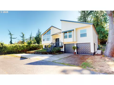 16454 NE Fargo St, Portland, OR 97230