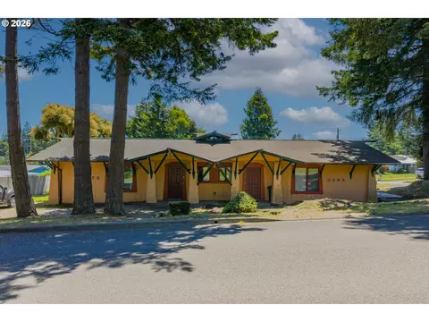 3275 Lindberg, Coos Bay, OR 97420
