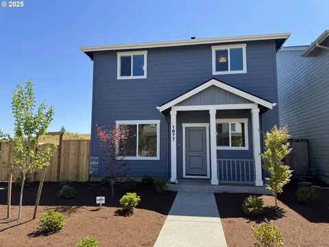 1677 SE Barberry Ave, Dallas, OR 97338