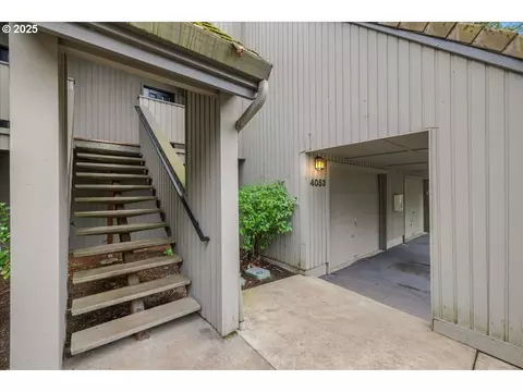 4053 Jefferson Pkwy, Lake Oswego, OR 97035