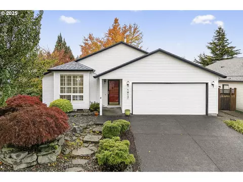 1617 NE 148th Pl, Portland, OR 97230