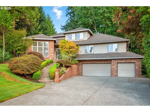 10175 SW Egret Pl, Beaverton, OR 97007