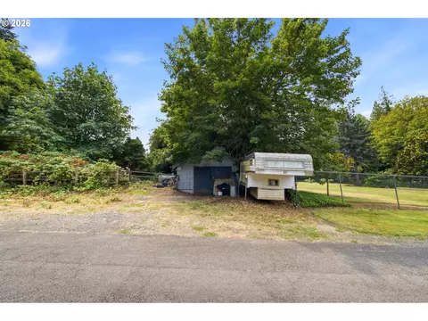 Exterior - 27508 SE Carl St, Gresham, OR 97080 photo 2 of 7