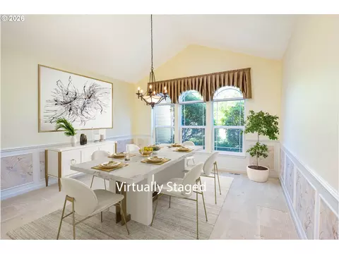 Dining - 1243 Delrose Dr, Springfield, OR 97477 photo 1 of 1
