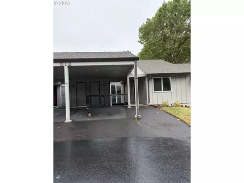 812 NW 132nd St #C, Vancouver, WA 98685