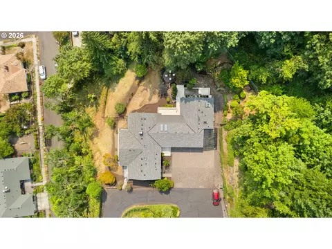 View/Area - 2105 NW Couch St, Camas, WA 98607 photo 2 of 8