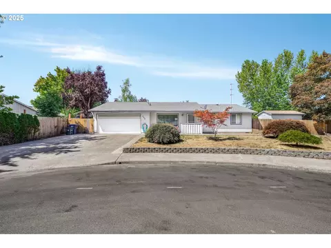 553 NE 40th Ave, Hillsboro, OR 97124
