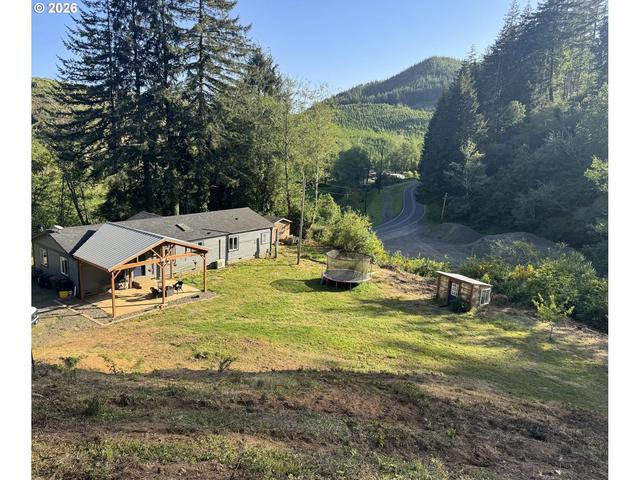 7103 Canary Rd, Westlake, OR 97493