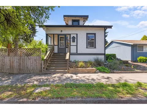 5633 SE 22nd Ave, Portland, OR 97202