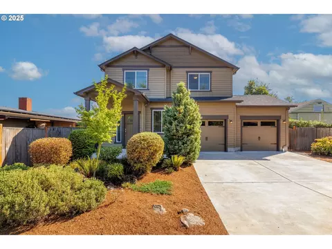 375 Honeysuckle Ln, Eugene, OR 97401