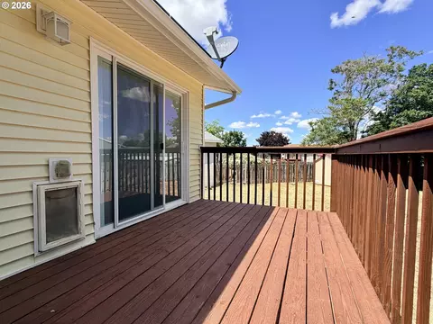 Exterior - 520 Patsy Ct, Hermiston, OR 97838 photo 2 of 3