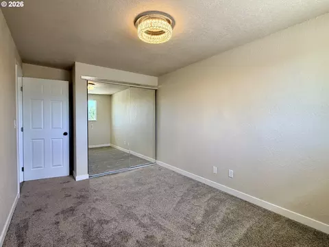 Bedroom - 520 Patsy Ct, Hermiston, OR 97838 photo 3 of 3