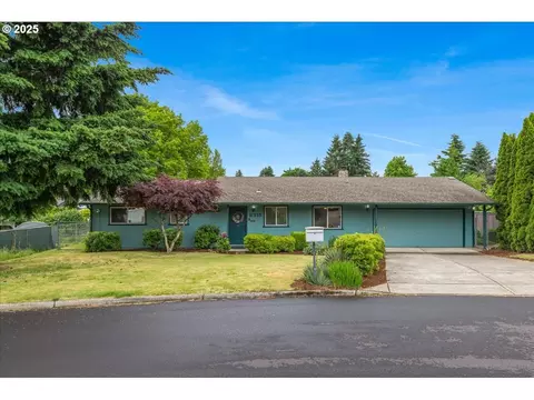 8315 NW 7th Ave, Vancouver, WA 98665