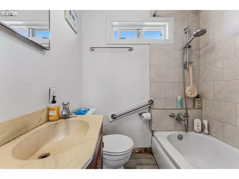 Bath - 301 E 2nd St, Canby, OR 97013 photo 1 of 1
