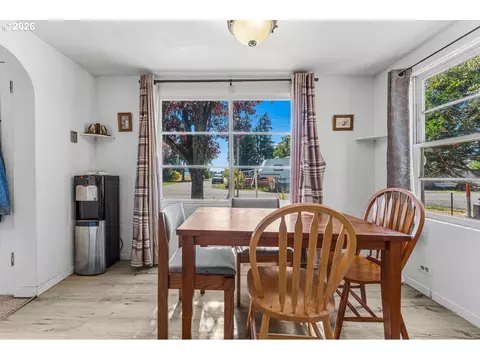 Dining - 301 E 2nd St, Canby, OR 97013 photo 3 of 4