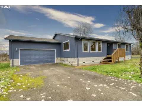 33283 NW Wheeler St, Scappoose, OR 97056