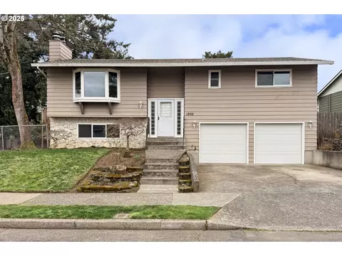 1935 SE 161st Ave, Portland, OR 97233
